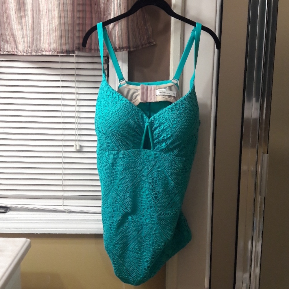 Cacique Bathing Top